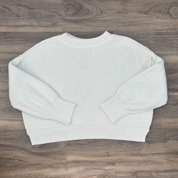 Aqua | Cropped Knit Sweater - Picture 3 of 5